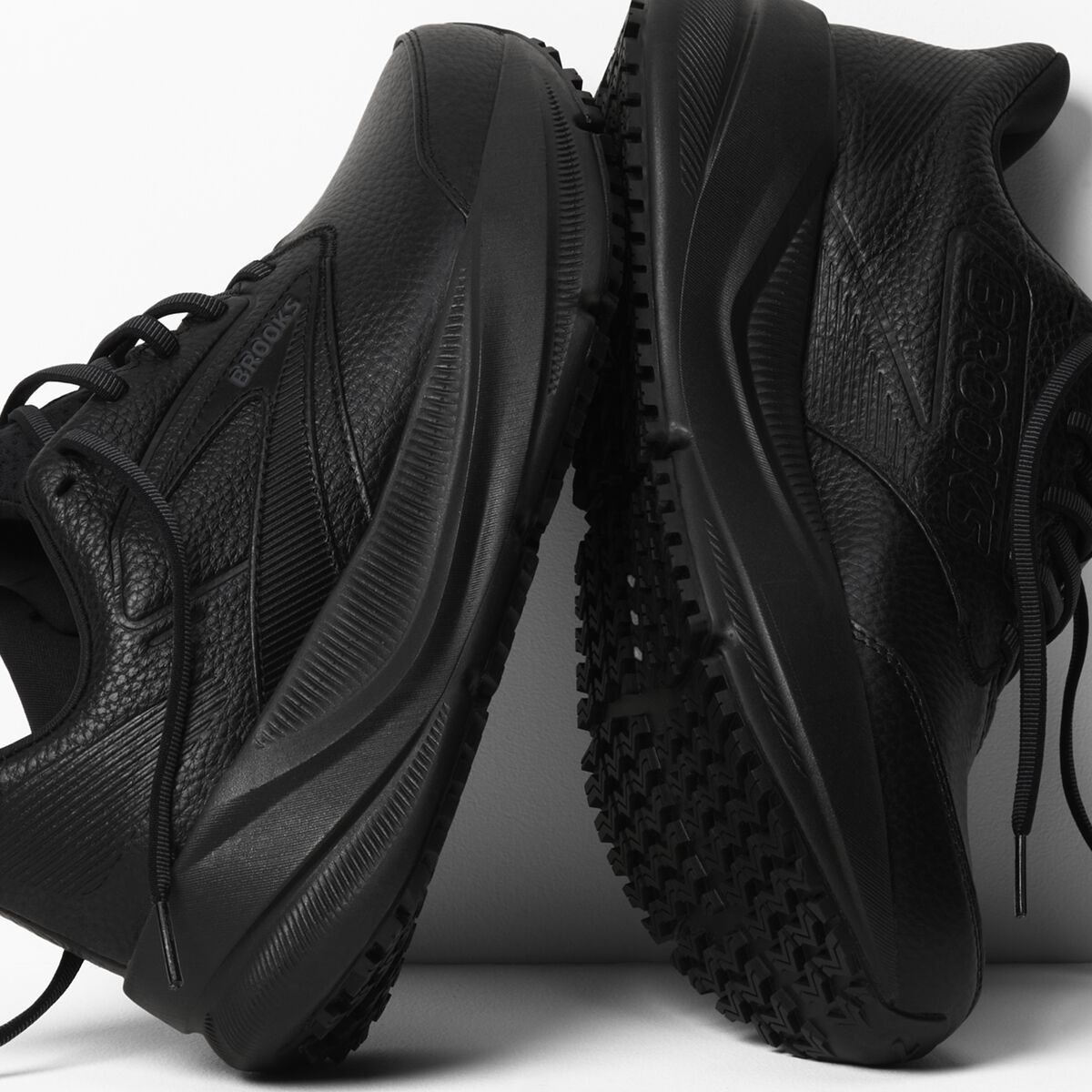 Ghost Max Slip Resistant - Image 2