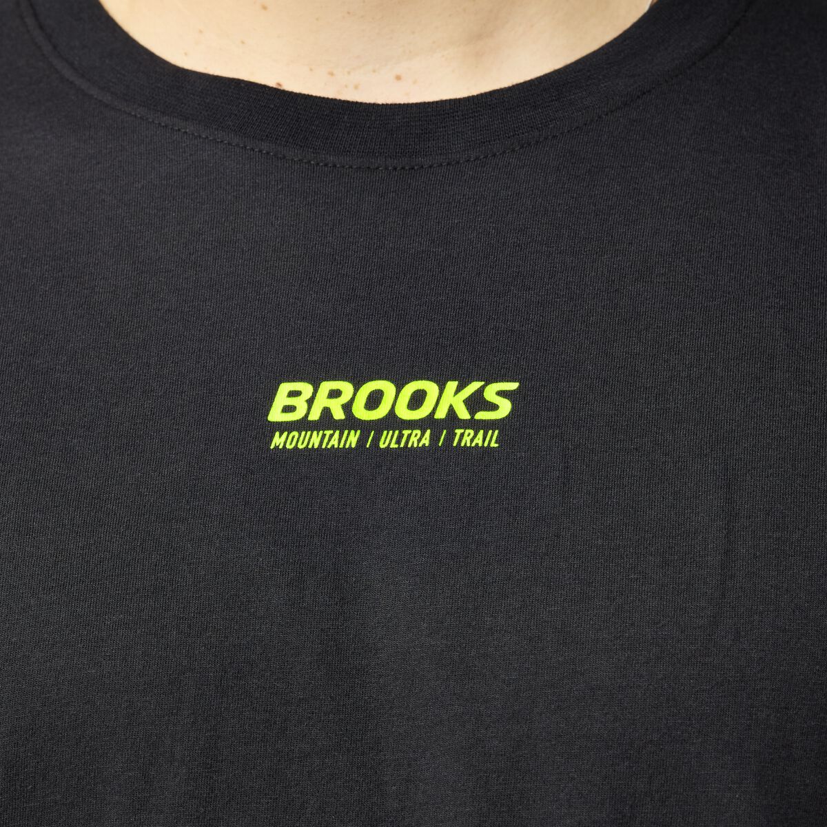 Graphic Short Sleeve - Image 3